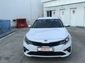 2019 Kia Optima IV Рестайлинг, белый, 2500000 рублей - вид 6
