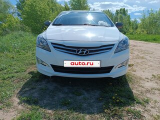 2014 Hyundai Solaris I Рестайлинг, белый, 850000 рублей, вид 3