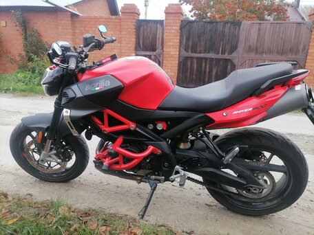 2020 Aprilia SL 900 Shiver, красный, 1200000 рублей, вид 5
