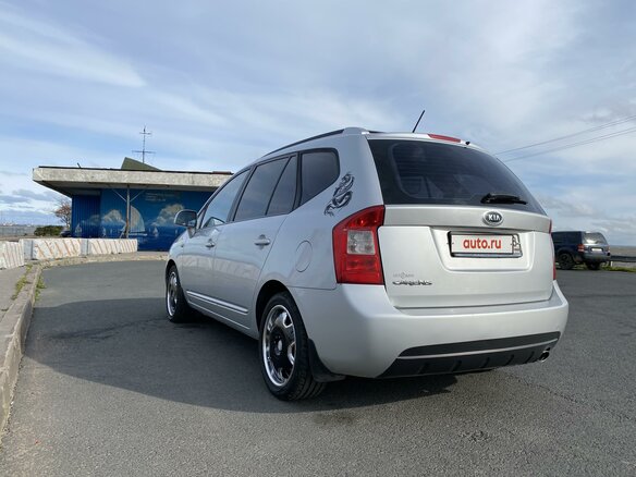 2007 Kia Carens II (UN), серебристый - вид 10