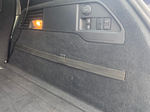 2010 Volkswagen Touareg II, чёрный, 2450000 рублей - вид 12