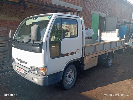 1994 Nissan Atlas, белый, 1200000 рублей, вид 1