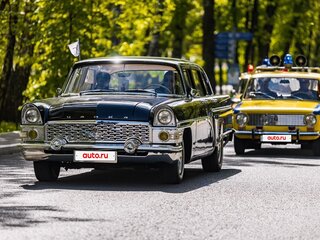 1962 ГАЗ 13 «Чайка», чёрный, 8500000 рублей, вид 2