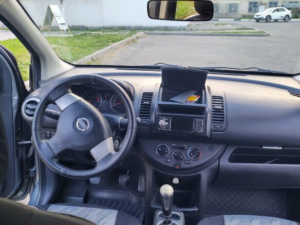 2010 Nissan Note I Рестайлинг, серый, 610000 рублей - вид 8