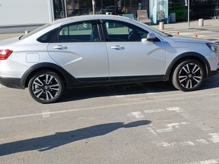 2021 Lada (ВАЗ) Vesta Cross I, серебристый, 1150000 рублей, вид 1