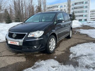 2008 Volkswagen Touran I Рестайлинг, чёрный, 680000 рублей, вид 1