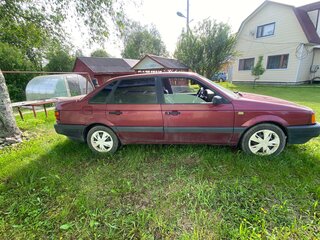 1988 Volkswagen Passat B3, красный, 130000 рублей, вид 2