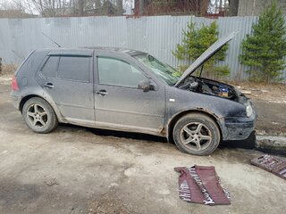 1998 Volkswagen Golf IV, чёрный, 150000 рублей, вид 2