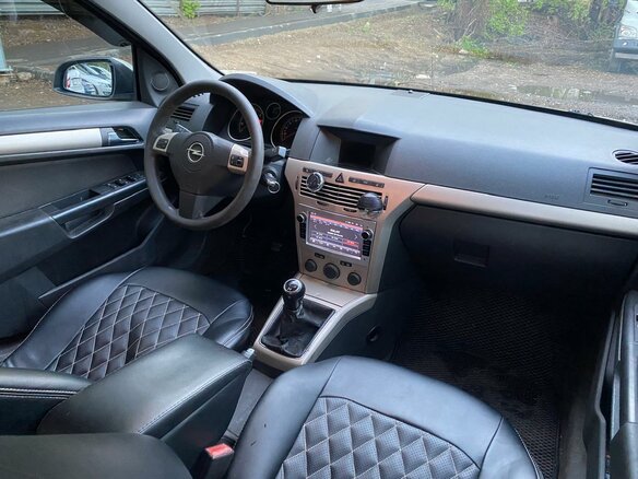 2008 Opel Astra H Рестайлинг, бежевый, 400000 рублей - вид 5