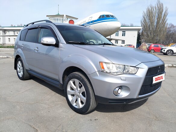2012 Mitsubishi Outlander II Рестайлинг, серебристый, 1580000 рублей - вид 5