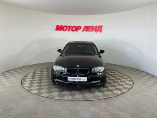 2010 BMW 1 серии 118i I (E81/E82/E87/E88) Рестайлинг, чёрный, 749000 рублей, вид 2