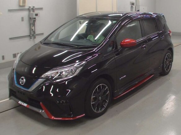 2017 Nissan Note e-Power II Рестайлинг, чёрный - вид 1