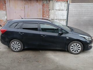 2015 Kia Ceed II Рестайлинг, чёрный, 1300000 рублей, вид 1