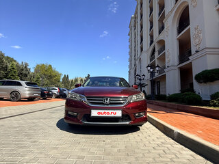2013 Honda Accord IX, красный, 1800000 рублей, вид 2