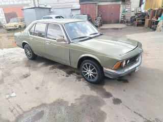 1983 BMW 7 серии 728i 5-speed I (E23) Рестайлинг, зелёный, 300000 рублей, вид 4