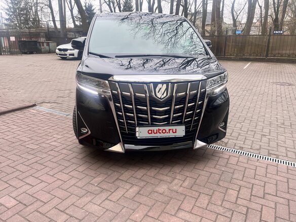 2019 Toyota Alphard III Рестайлинг, чёрный, 6950000 рублей