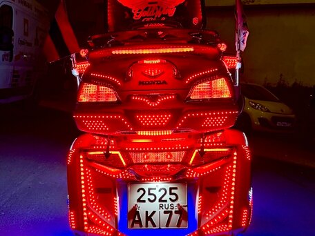 2012 Honda GL 1800 Gold Wing, белый, 3300000 рублей, вид 3