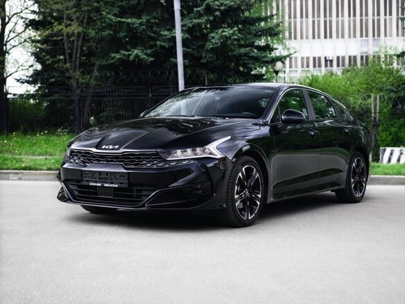 2021 Kia K5 III, чёрный, 3100000 рублей