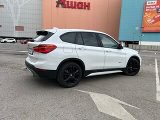 2015 BMW X1 20i xDrive II (F48), белый, 1920000 рублей, вид 4