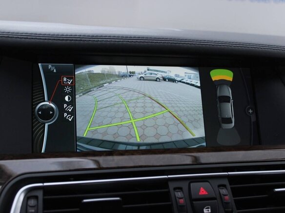 2011 BMW 7 серии Long 760Li V (F01/F02/F04), чёрный, 2600000 рублей - вид 12