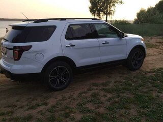2014 Ford Explorer Sport V, белый, 2650000 рублей, вид 1