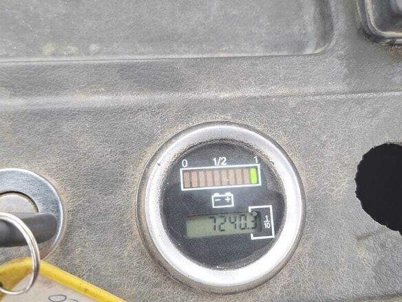 2014 Hyundai SL-765, жёлтый, 3000000 рублей - вид 7