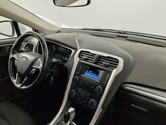 2017 Ford Mondeo V, белый, 1699000 рублей - вид 18