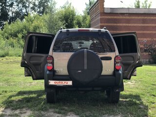 2004 Jeep Liberty (North America) I, бежевый, 850000 рублей, вид 5