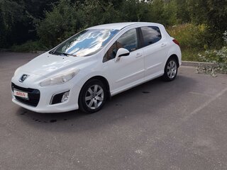 2011 Peugeot 308 I Рестайлинг, белый, 400000 рублей, вид 2