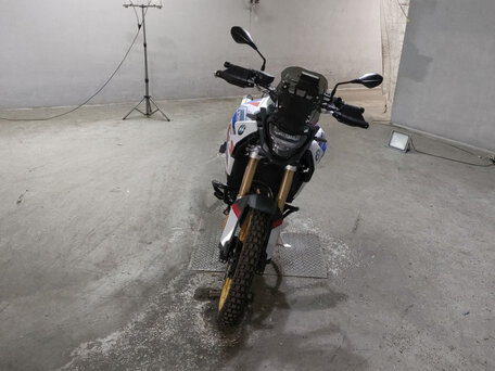 2024 BMW F 900 GS, белый, 1600000 рублей, вид 3