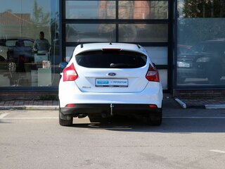 2012 Ford Focus III, белый, 549000 рублей, вид 5