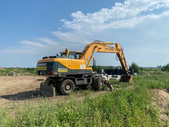 2013 Hyundai R210W, золотистый - вид 10
