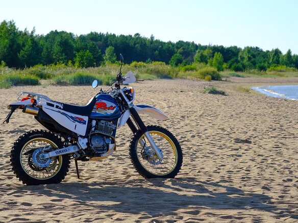 1995 Yamaha TT250R, белый, 310000 рублей - вид 6