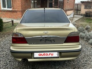 2008 Daewoo Nexia I, бежевый, 230000 рублей, вид 5