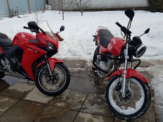2014 Honda CBR 400R, красный, 500000 рублей, вид 3