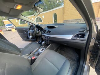 2012 Renault Megane III Рестайлинг, золотистый, 800000 рублей, вид 4
