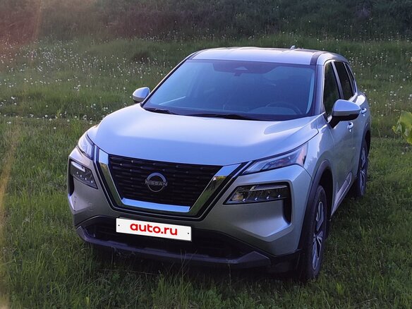 2022 Nissan Rogue III, серебристый, 2649000 рублей - вид 4