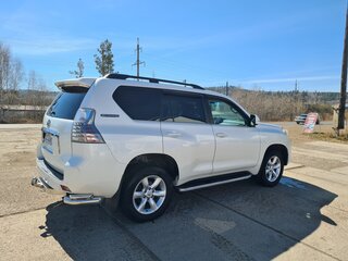 2010 Toyota Land Cruiser Prado 150 Series, белый, 3145000 рублей, вид 4