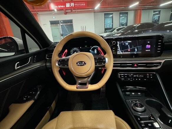 2021 Kia K5 III, белый, 2999999 рублей - вид 9