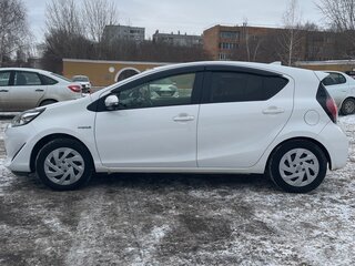 2018 Toyota Aqua I Рестайлинг 2, белый, 1270000 рублей, вид 5