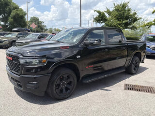 2026 Ram 1500 Crew Cab eTorque V Рестайлинг, серый, 7890898 рублей, вид 3