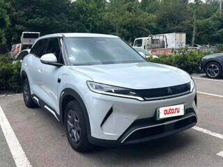 2025 BYD Yuan Up 45.12 kWh, серебристый, 1750000 рублей, вид 1