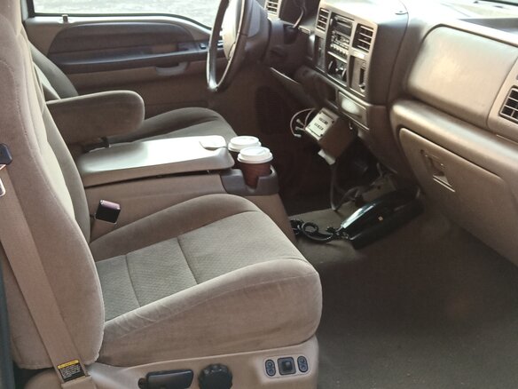 2004 Ford Excursion, белый - вид 4
