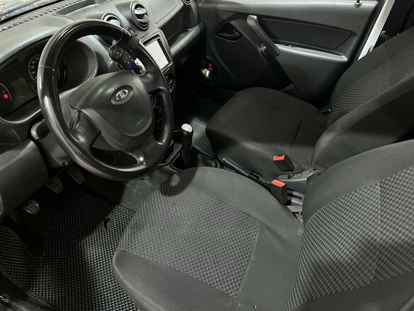 2013 Lada (ВАЗ) Granta I, чёрный, 210000 рублей - вид 14