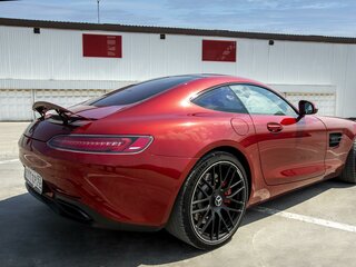 2015 Mercedes-Benz AMG GT S I, красный, 10000000 рублей, вид 5