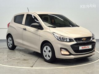 2022 Chevrolet Spark IV Рестайлинг, белый, 1030000 рублей, вид 2