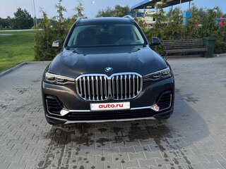 2019 BMW X7 40i I (G07), серый, 4900000 рублей, вид 2