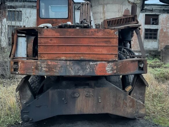 1989 ЭО 3323 А, красный, 350000 рублей - вид 1