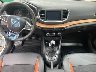 2024 Lada (ВАЗ) Vesta Cross I Рестайлинг (NG), белый, 1700000 рублей, вид 5