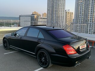 2011 Mercedes-Benz S-Класс 500 Long V (W221) Рестайлинг, чёрный, 2150000 рублей, вид 4